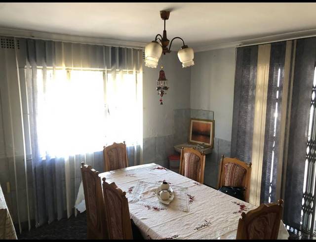 4 BEDROOM HOUSE FOR SALE IN SHALLCROSS